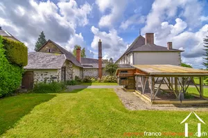 Grand town house for sale la croisille sur briance, limousin, Li893 Image - 47