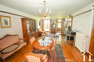Grand town house for sale la croisille sur briance, limousin, Li893 Image - 6