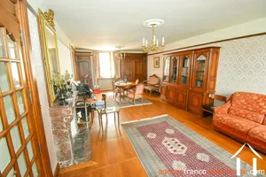 Grand town house for sale la croisille sur briance, limousin, Li893 Image - 10