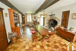 Grand town house for sale la croisille sur briance, limousin, Li893 Image - 13