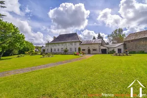 Grand town house for sale la croisille sur briance, limousin, Li893 Image - 31