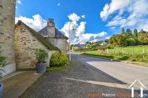Village house for sale meilhards, limousin, Li942 Image - 56