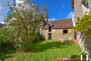 Village house for sale meilhards, limousin, Li942 Image - 50