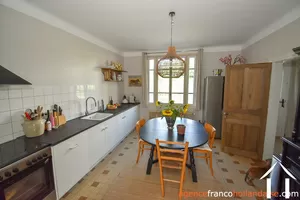 Village house for sale meilhards, limousin, Li942 Image - 6