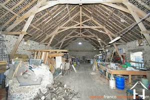 House with guest house for sale , Li953 Image - 31