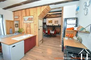 House with guest house for sale , Li953 Image - 7