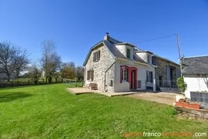 House with guest house for sale la porcherie, limousin, Li977 Image - 60