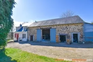 House with guest house for sale la porcherie, limousin, Li977 Image - 2