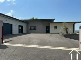 House for sale busset, auvergne, AP030071078 Image - 1
