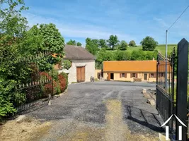 Character house for sale bert, auvergne, AP03007871 Image - 20