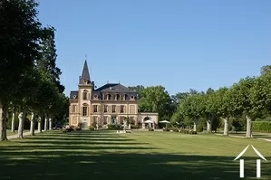 Château for sale mauran, midi-pyrenees, LD101M Image - 1