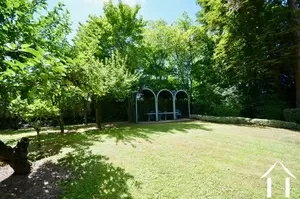 pergola