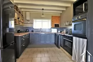 fitted and equipped kitchen