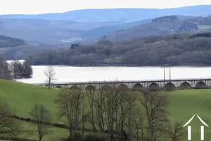 Lac de Pannecière