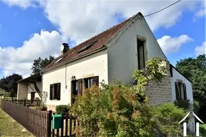 Character house for sale st micaud, burgundy, JP5273S Image - 1