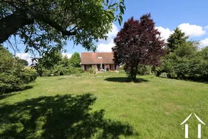 House with front garden