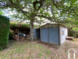 2 abris de jardin dans la cour (nord)