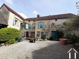 Charming Character Property, north burgundy