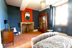 Chambre 4- ancienne cheminée