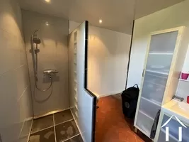 master shower room