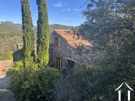 17th century property with pool and views