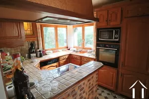 House for sale mhere, burgundy, CVH5514M Image - 4