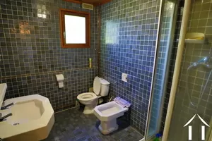 House for sale mhere, burgundy, CVH5514M Image - 25