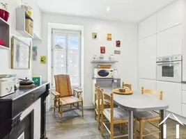 Equipped kitchen