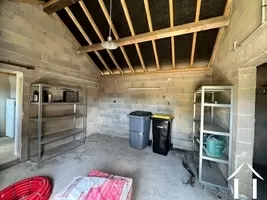 Outbuilding with space to expand