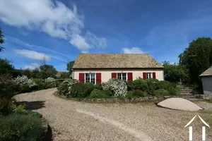 Single-story house