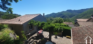 Beautiful property with views  at the foot of the Caroux
