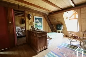 House 2: mezzanine