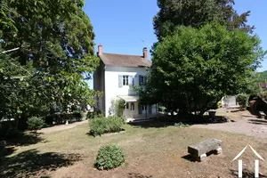 Family house with enclosed garden