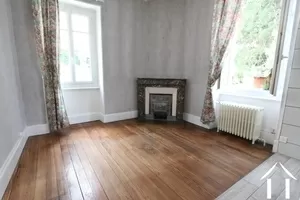 Garden level bedroom on suite with shower