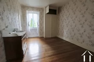 Upstairs bedroom 4