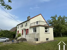 House for sale mont et marre, burgundy, CvH5616L Image - 1