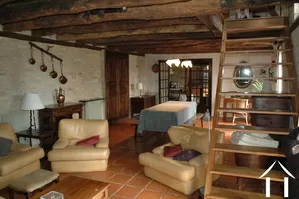 Character house for sale cubjac, aquitaine, GVS3125C Image - 9