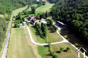 Property 1 hectare ++ for sale montignac, aquitaine, GVS4047o Image - 1