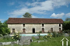 Property 1 hectare ++ for sale thenon, aquitaine, GVS4241C Image - 1