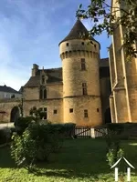 Château for sale montignac, aquitaine, GVS4944C Image - 1