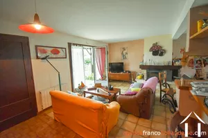House for sale uzerche, limousin, Li796 Image - 4