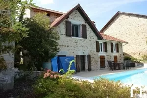 House for sale st leonard de noblat, limousin, Li798 Image - 2