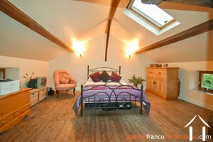 House for sale st leonard de noblat, limousin, Li798 Image - 29