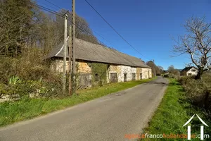 House for sale meilhards, limousin, Li812 Image - 2