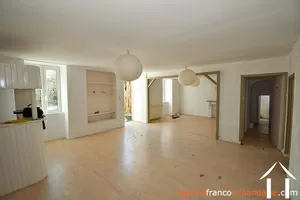  for sale la croisille sur briance, limousin, Li826 Image - 6