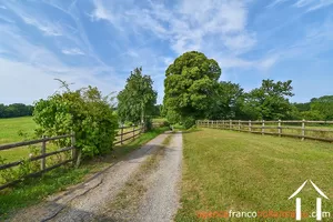 House for sale la croisille sur briance, limousin, Li841 Image - 67