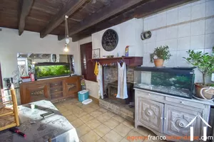 House for sale linards, limousin, Li856 Image - 2