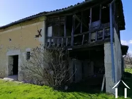 Barns and ruins for sale lannepax, midi-pyrenees, GM5003 Image - 2