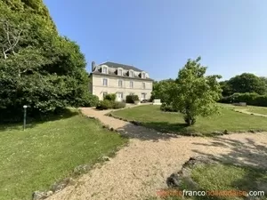 3 houses in a characteristic building  Ref # Li1002 