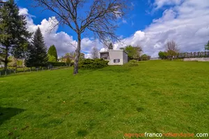 Holiday cottage with lake view Ref # Li896 